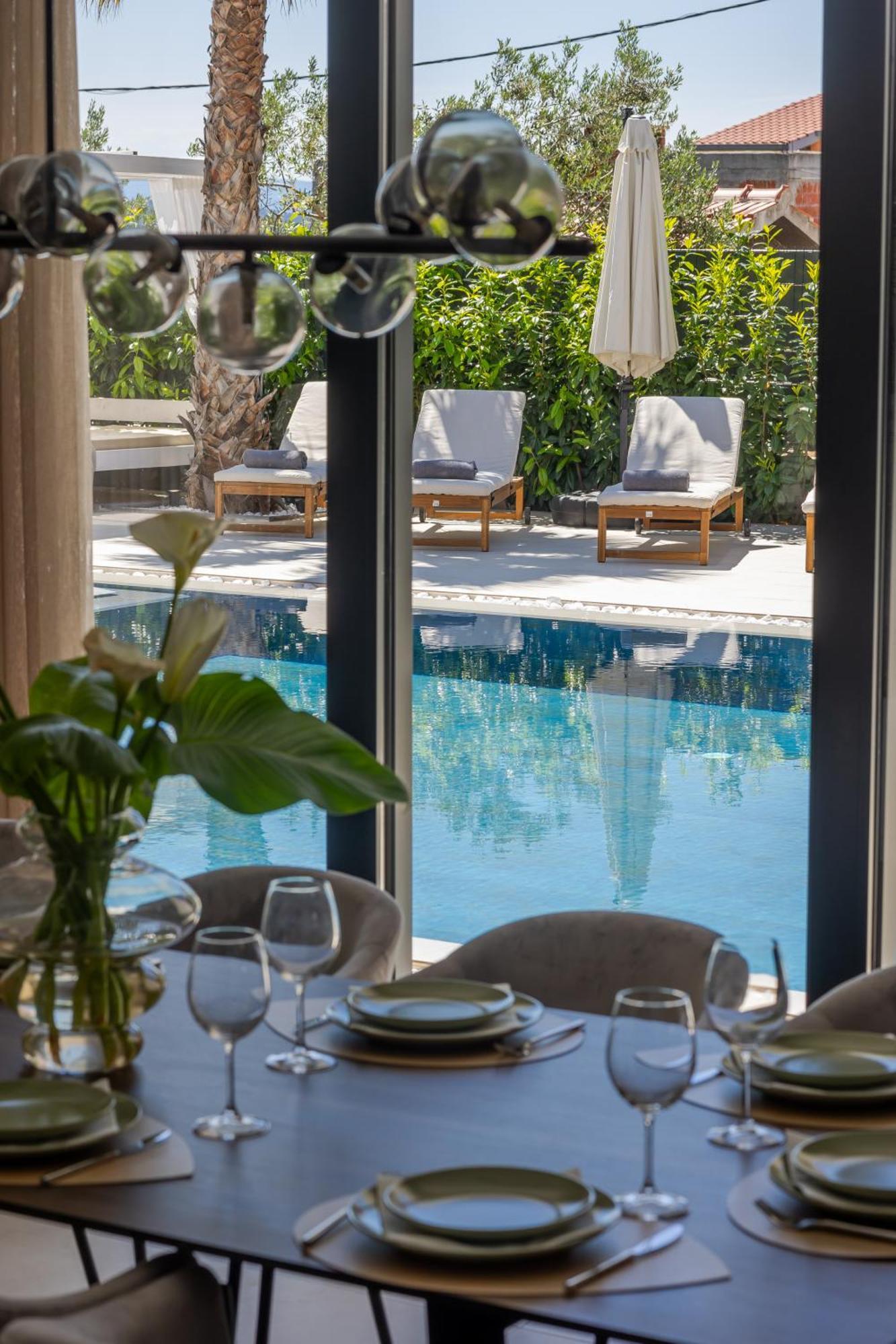 Luxury Villa My Wish With Pool Kaštel Stari Exteriör bild