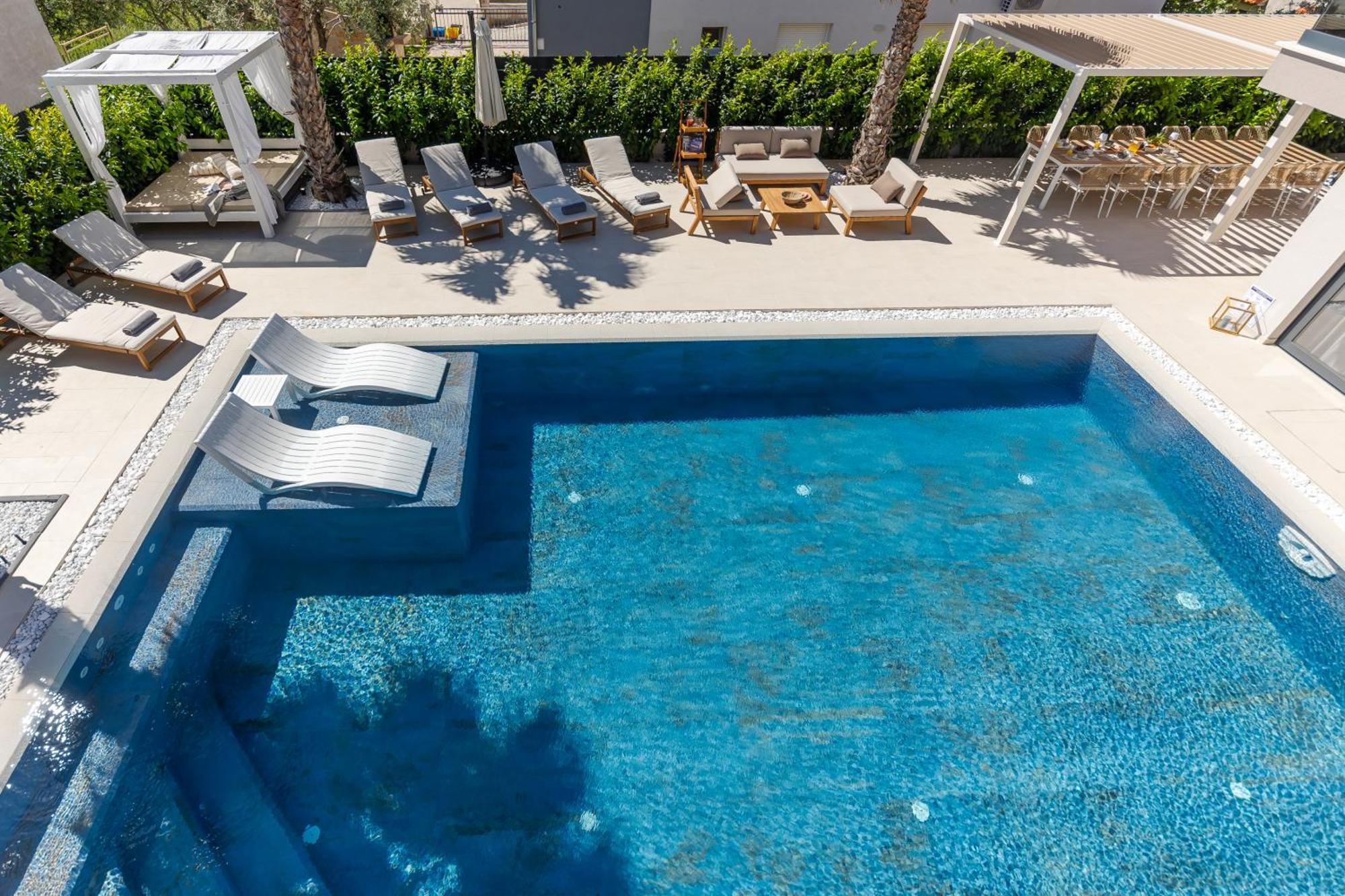 Luxury Villa My Wish With Pool Kaštel Stari Exteriör bild