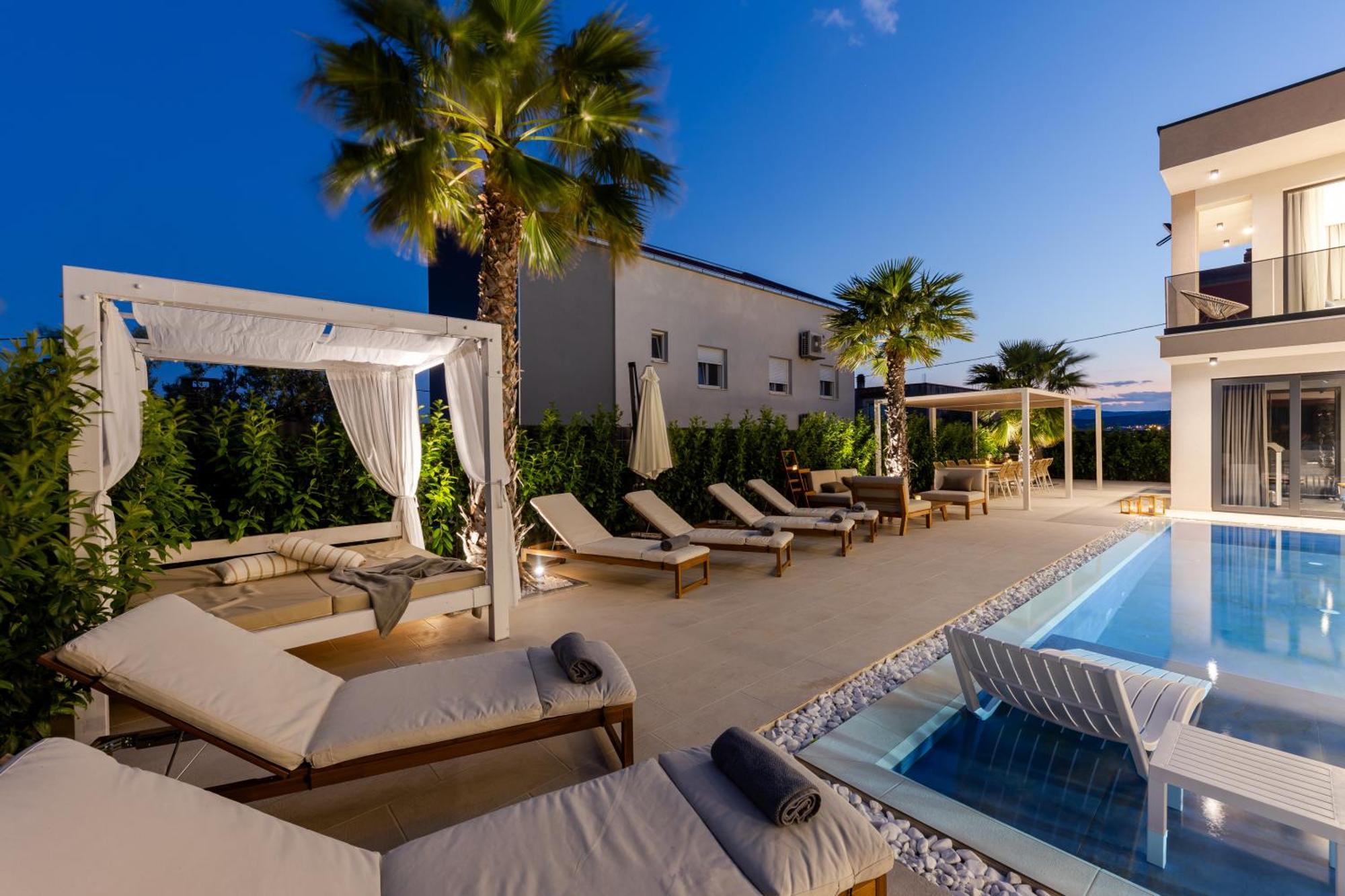 Luxury Villa My Wish With Pool Kaštel Stari Exteriör bild